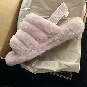 Women’s size 11 pink ugg yeah slide